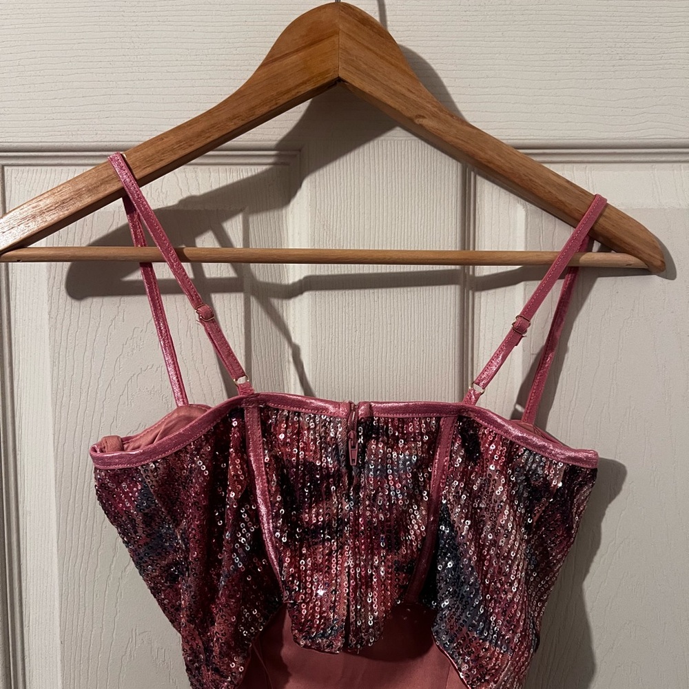 Fashion Nova Rose Pink Sequin Corset Bandeau - Picture 2 of 2